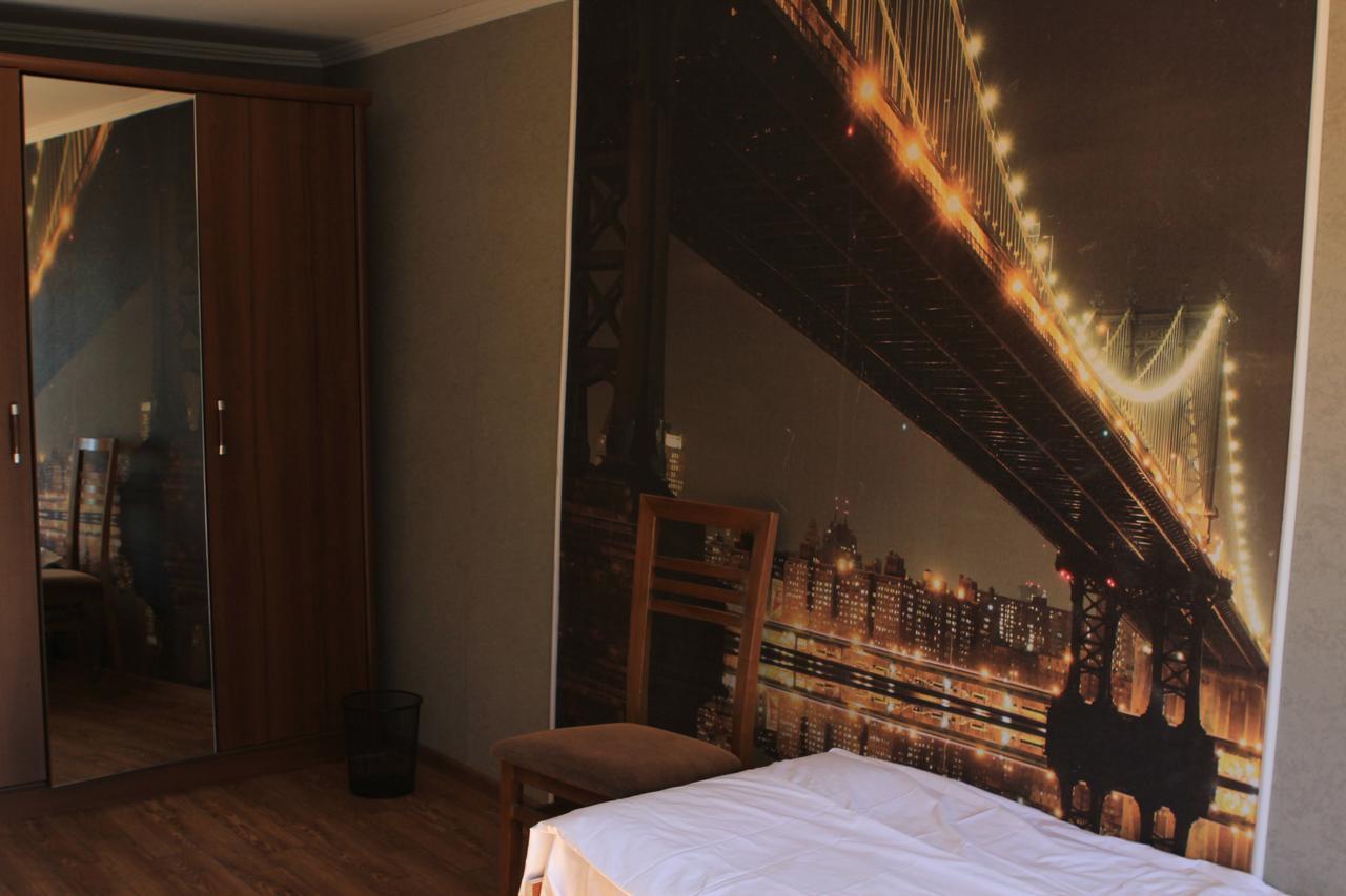 Holiday Hostel House Biskek Kültér fotó